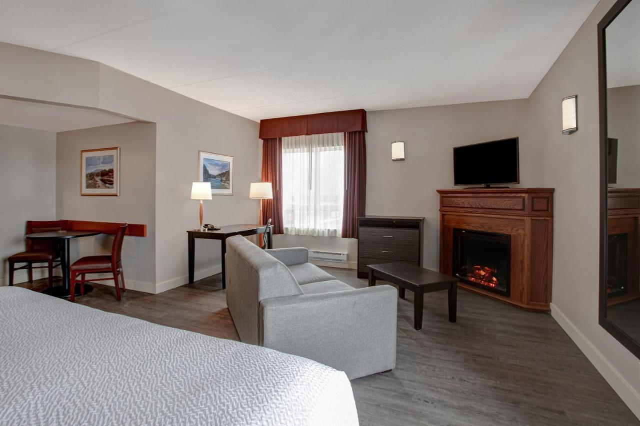 Days Inn & Suites By Wyndham Collingwood Ngoại thất bức ảnh