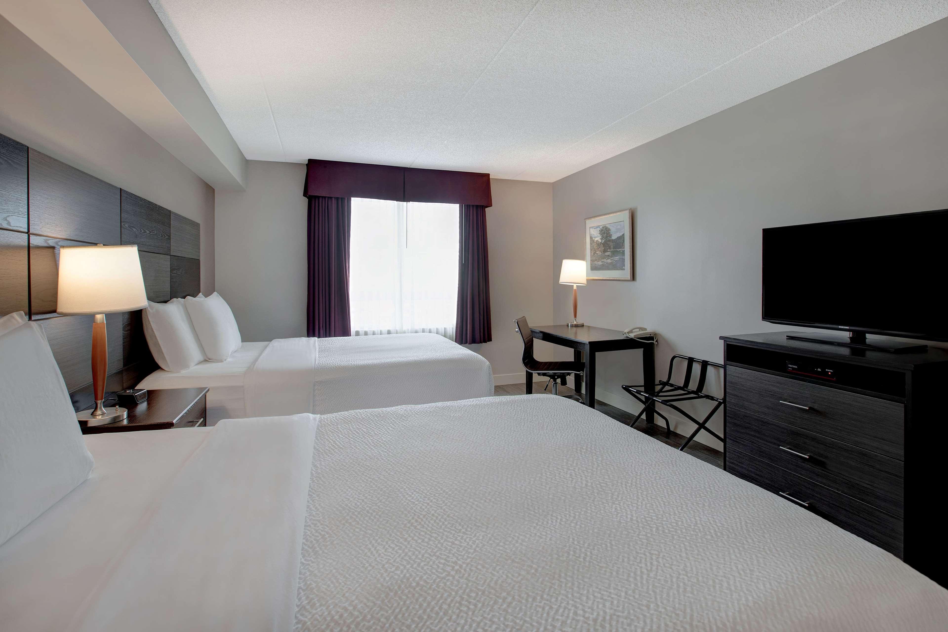 Days Inn & Suites By Wyndham Collingwood Ngoại thất bức ảnh