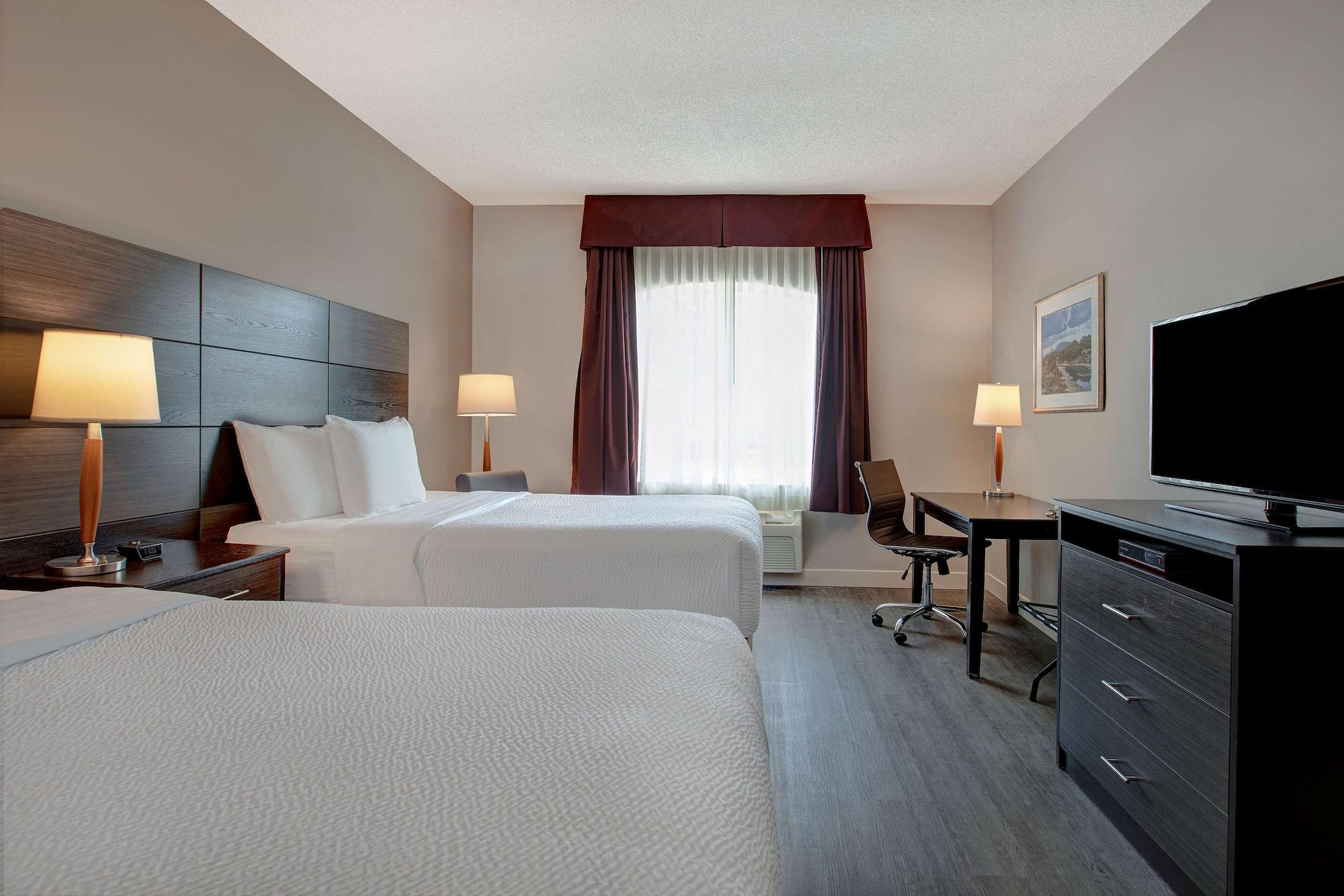 Days Inn & Suites By Wyndham Collingwood Ngoại thất bức ảnh