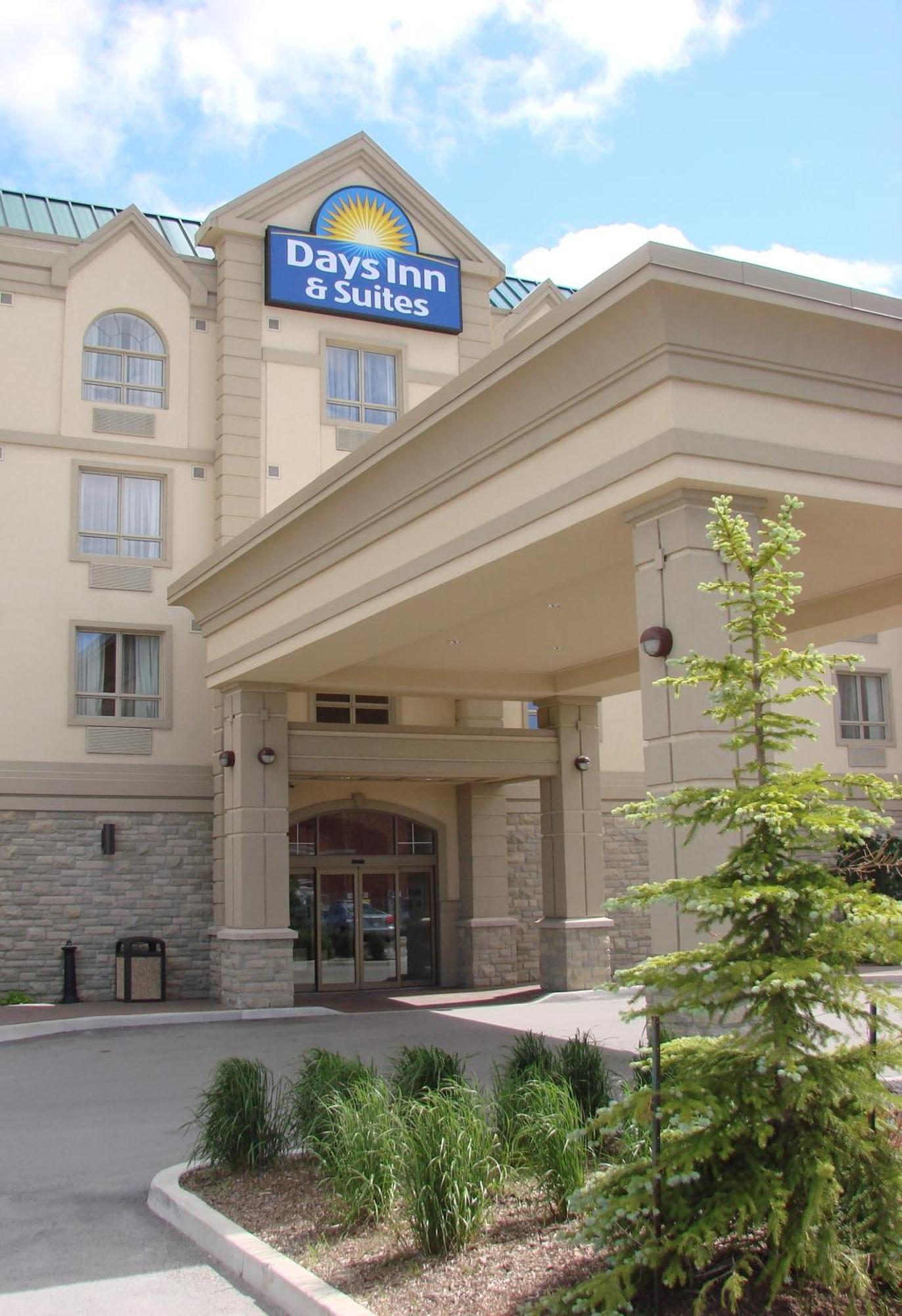 Days Inn & Suites By Wyndham Collingwood Ngoại thất bức ảnh